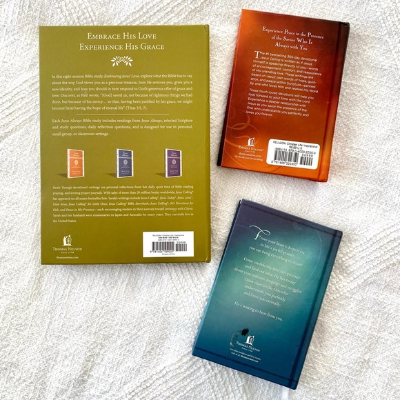 Set of 3 by Sarah Young - Jesus Calling + Dear Jesus + Jesus Always Workbook - Picture 3 of 17